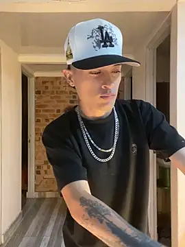 Edward Milleer online show from February 12, 4:51 am