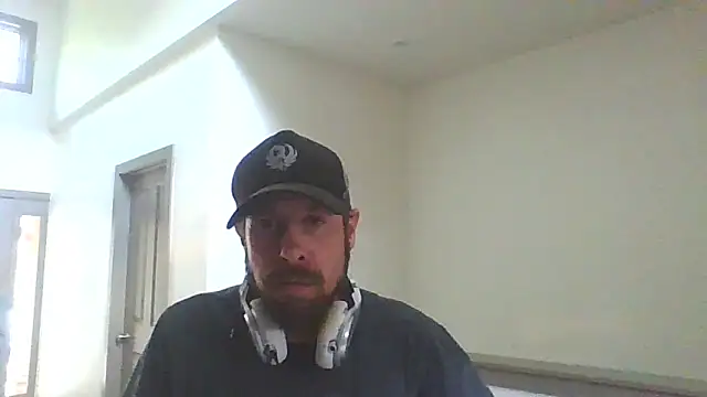 axelongshaft69 online show from May 1, 10:56 pm