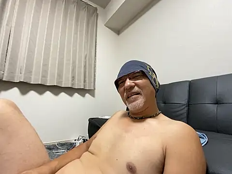 Snapshot of Grandpa29hijii chatting on October 4, 12:54 pm Grandpa29hijii online show from October 4, 12:54 pm