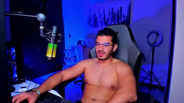 BrunoD31 online show from November 20, 5:29 am