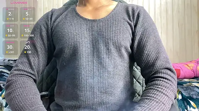 vicky dear love online show from December 13, 9:47 am