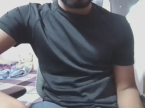 Snapshot of KissesBoyAD chatting on October 25, 7:04 pm KissesBoyAD online show from October 25, 7:04 pm