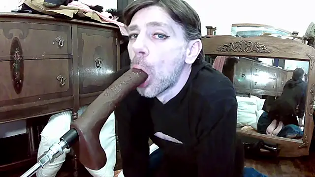 MaxJr8008 online show from February 24, 10:38 am