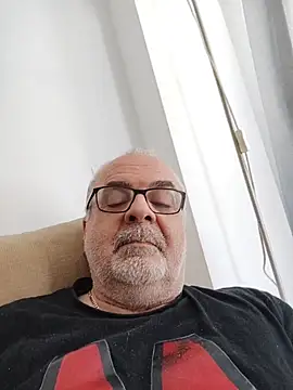 Satiro Sevilla online show from April 27, 11:07 am