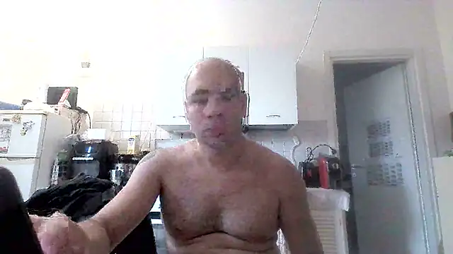 Ichigo897 Pika online show from April 21, 5:30 pm