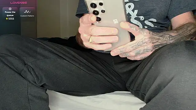 jayplaysub online show from March 17, 10:45 pm