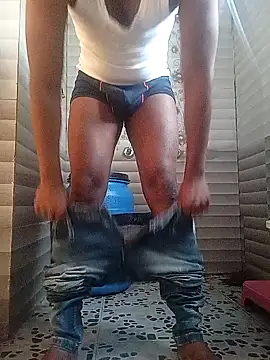 Snapshot of MrNick74 chatting on December 16, 8:31 am MrNick74 online show from December 16, 8:31 am
