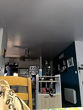 bogland33 online show from February 15, 8:02 am