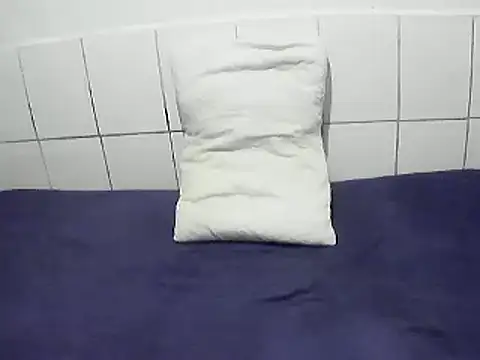 pierdona online show from April 24, 8:11 pm