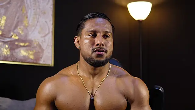 CallumMuscle online show from May 2, 12:24 am
