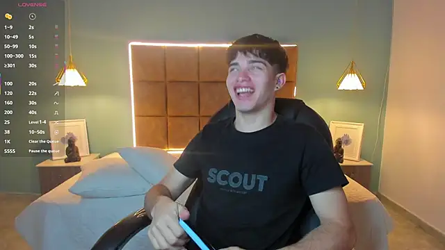 AlejooTwink online show from October 17, 12:47 am