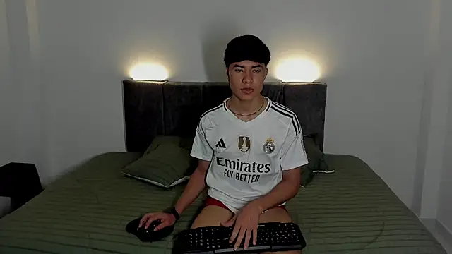 Mark Lam05 online show from February 19, 9:55 pm