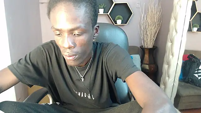 Snapshot of chombo_ath chatting on December 6, 7:34 pm chombo ath online show from December 6, 7:34 pm