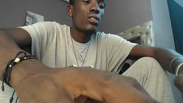 Snapshot of chombo_ath chatting on January 10, 7:32 pm chombo ath online show from January 10, 7:32 pm