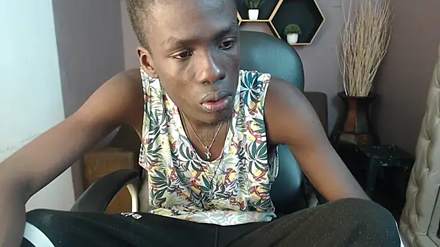 Snapshot of chombo_ath chatting on January 6, 7:24 pm chombo ath online show from January 6, 7:24 pm