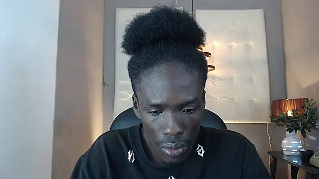 Snapshot of chombo_ath chatting on October 10, 7:07 pm chombo ath online show from October 10, 7:07 pm