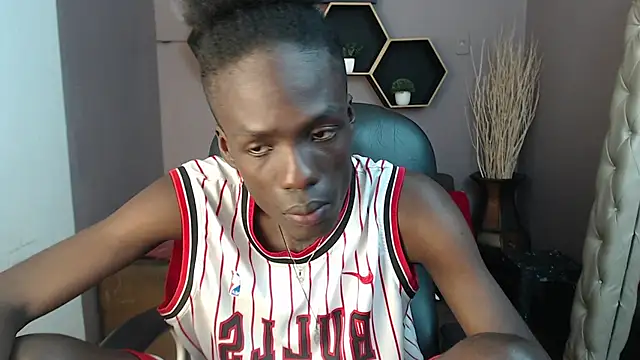 Snapshot of chombo_ath chatting on December 19, 7:29 pm chombo ath online show from December 19, 7:29 pm
