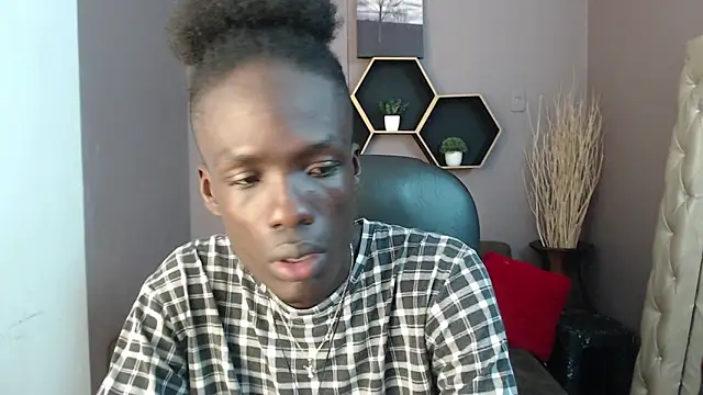 Snapshot of chombo_ath chatting on December 13, 7:43 pm chombo ath online show from December 13, 7:43 pm