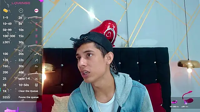 Oliver king sex online show from March 10, 5:39 pm