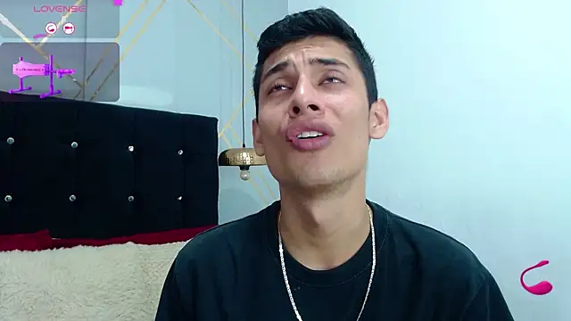 Oliver king sex online show from February 6, 3:41 pm