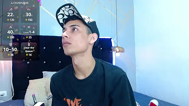 Oliver king sex online show from December 21, 5:07 pm