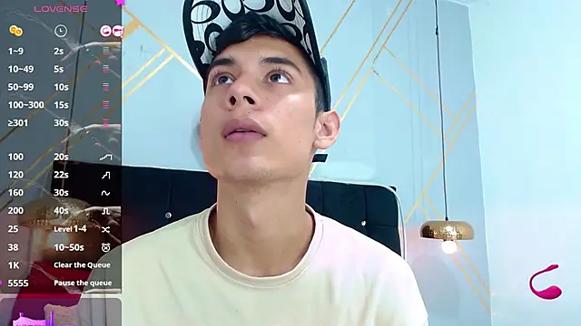 Oliver king sex online show from March 4, 5:24 pm