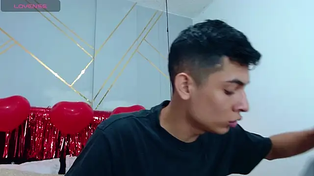 Oliver king sex online show from February 18, 5:22 pm
