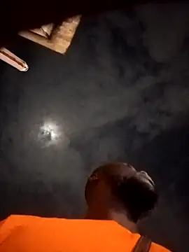 Landlordlandlord12 online show from April 1, 12:34 am