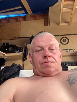 JakubW79 online show from June 16, 3:14 pm