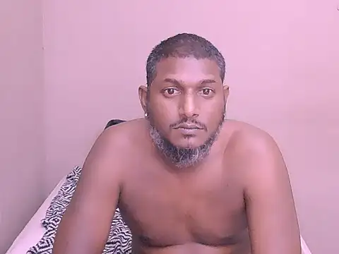 Snapshot of dmancams1874 chatting on December 16, 8:16 pm dmancams1874 online show from December 16, 8:16 pm