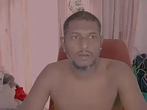 Snapshot of dmancams1874 chatting on February 11, 8:48 am dmancams1874 online show from February 11, 8:48 am