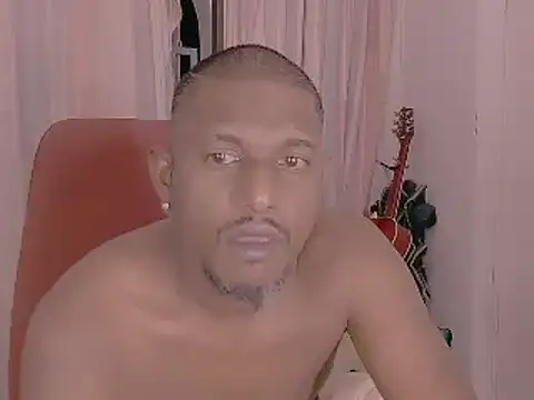 Snapshot of dmancams1874 chatting on March 1, 5:05 pm dmancams1874 online show from March 1, 5:05 pm