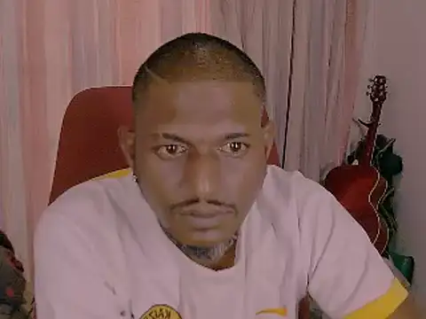 Snapshot of dmancams1874 chatting on March 1, 4:47 am dmancams1874 online show from March 1, 4:47 am