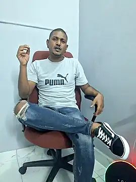 Snapshot of dmancams1874 chatting on October 30, 10:05 am dmancams1874 online show from October 30, 10:05 am