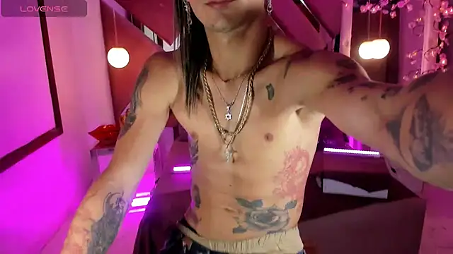 georgie latin99 online show from December 18, 4:25 pm