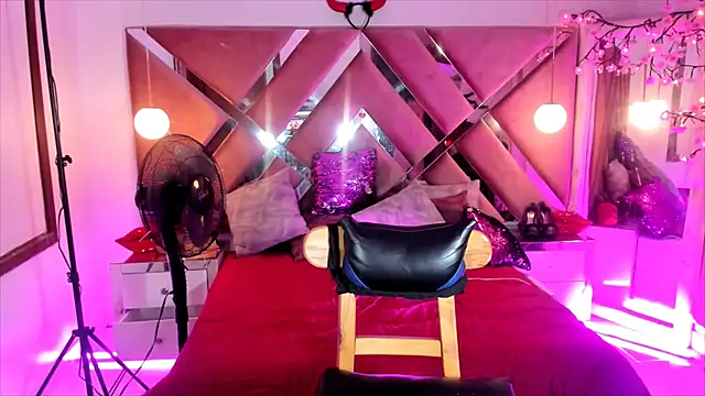 georgie latin99 online show from October 17, 2:32 pm