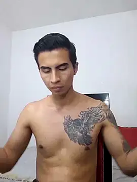 Snapshot of Velk_hot chatting on February 12, 10:48 pm Velk hot online show from February 12, 10:48 pm