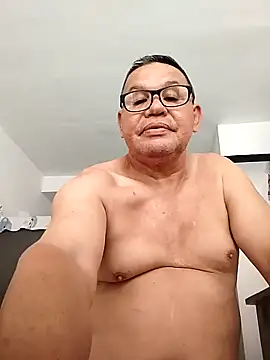 Snapshot of catatunboculion chatting on October 31, 2:09 pm catatunboculion online show from October 31, 2:09 pm