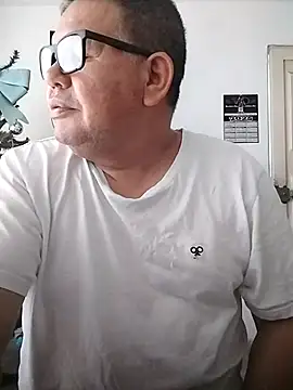 Snapshot of catatunboculion chatting on December 29, 12:12 pm catatunboculion online show from December 29, 12:12 pm