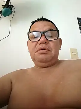 Snapshot of catatunboculion chatting on January 2, 9:18 pm catatunboculion online show from January 2, 9:18 pm