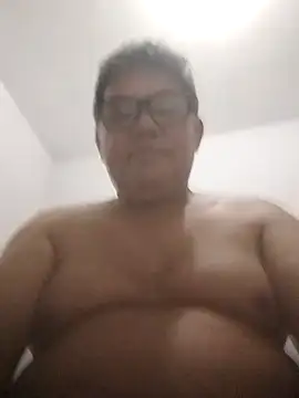 Snapshot of catatunboculion chatting on February 28, 2:42 am catatunboculion online show from February 28, 2:42 am