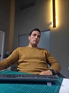 Lucas   81 online show from December 2, 7:50 pm