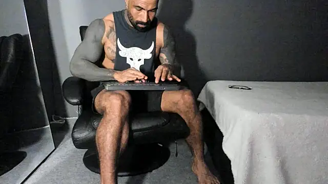 Brock hurn1 online show from December 23, 1:14 am