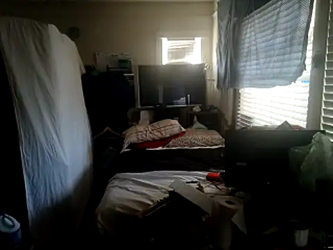 Snapshot of DevinToore chatting on October 14, 6:26 pm DevinToore online show from October 14, 6:26 pm