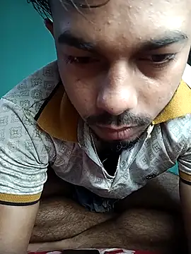 Snapshot of arafat_mia chatting on October 12, 11:54 pm arafat mia online show from October 12, 11:54 pm