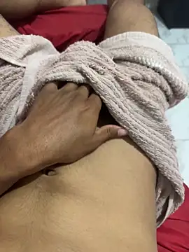 E Himeros online show from April 22, 4:30 am