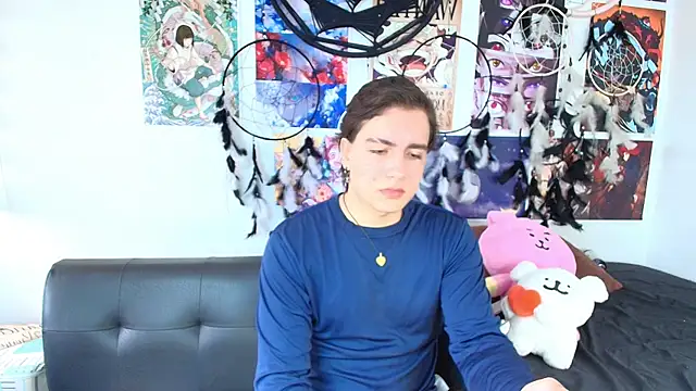 Snapshot of lukashollow_ chatting on October 12, 6:24 pm lukashollow online show from October 12, 6:24 pm