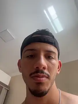 Snapshot of pteno1 chatting on February 4, 5:12 pm pteno1 online show from February 4, 5:12 pm