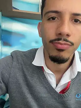 Snapshot of pteno1 chatting on January 3, 7:18 pm pteno1 online show from January 3, 7:18 pm