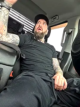 Beardedtattood online show from March 20, 1:59 pm